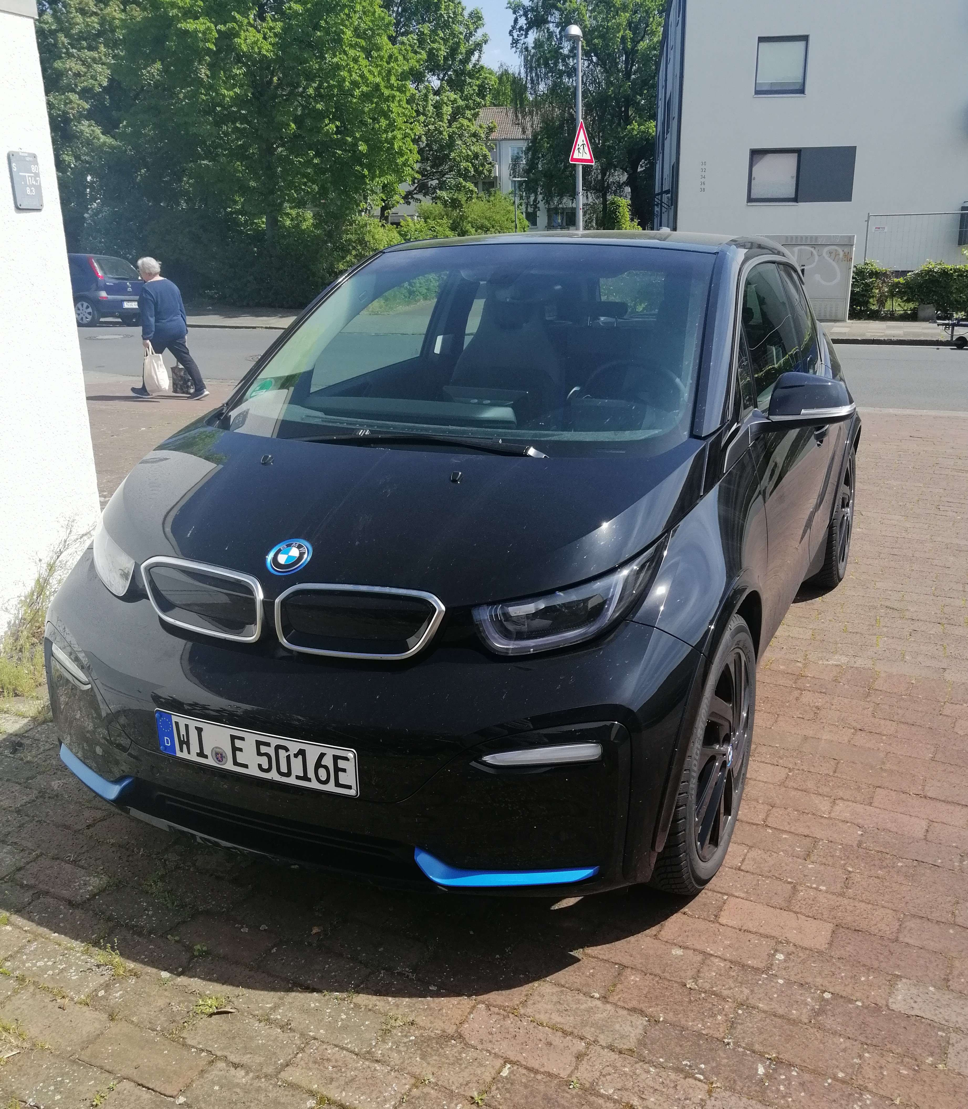 Elektro-City-Rakete | BMW i3s | Starcar Hannover Podbi - Mietwagen-Talk.de